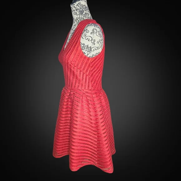 H&M Red Sleeveless Dress - 6 - Picture 6 of 7